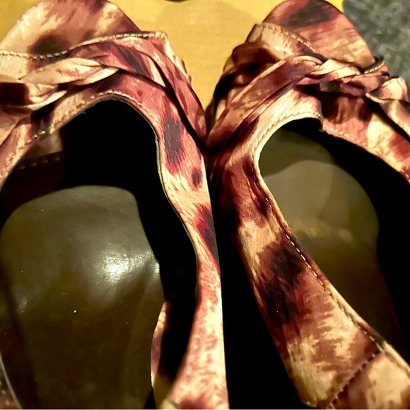 Wild Cat Leopard Platform Espadrille Heels New In Box 8 EUR 38 Purple Mahogany M - Picture 5 of 7